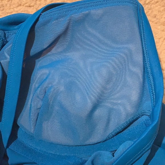 Athleta 32D/DD Twister Tankini Top Quantum Blue - Picture 8 of 8